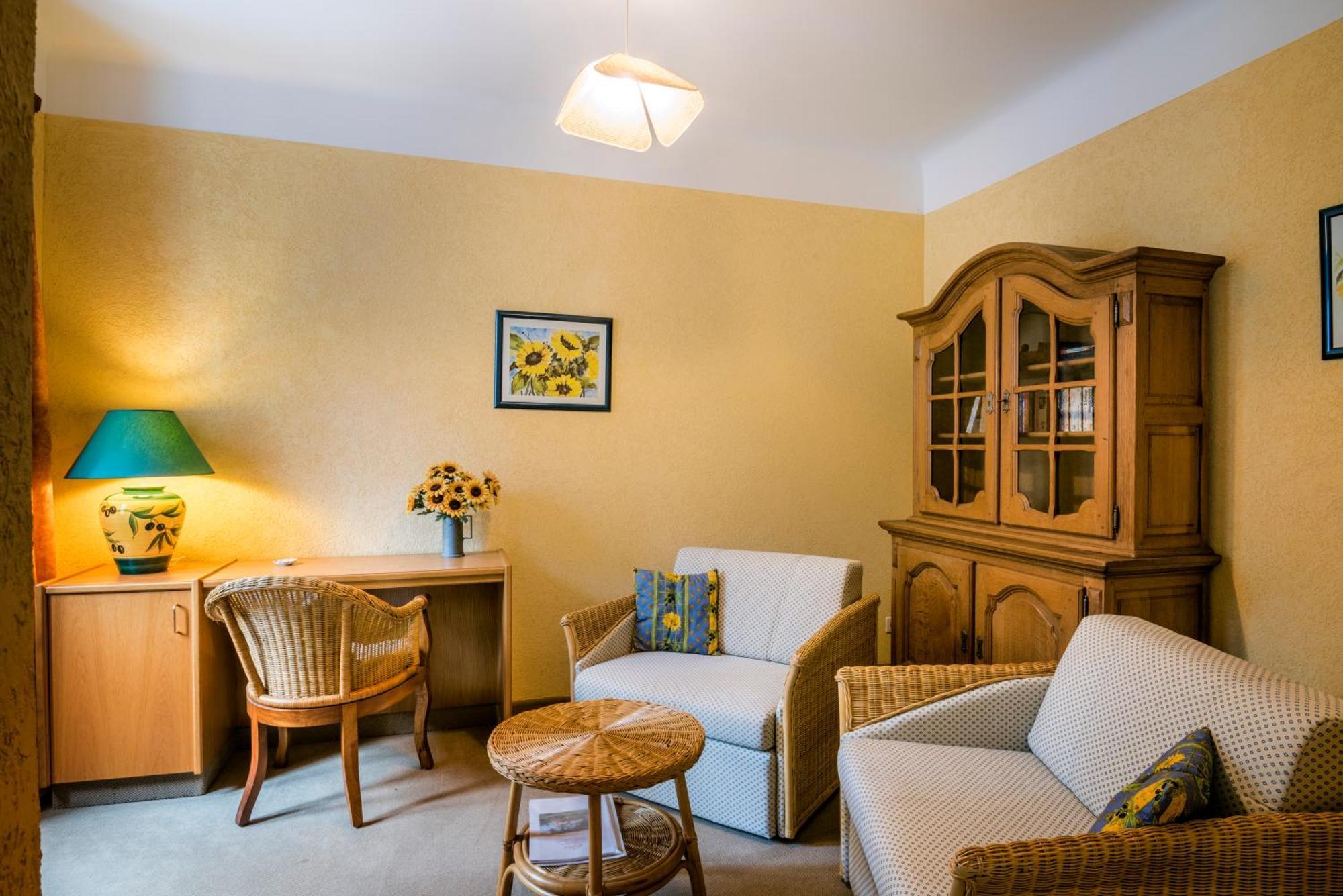 Hotel Restaurant Le Cigalon Waldbillig エクステリア 写真